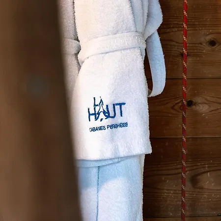 فندق La-haut Perchees *