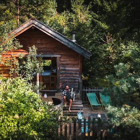 Hotel La-haut Perchees